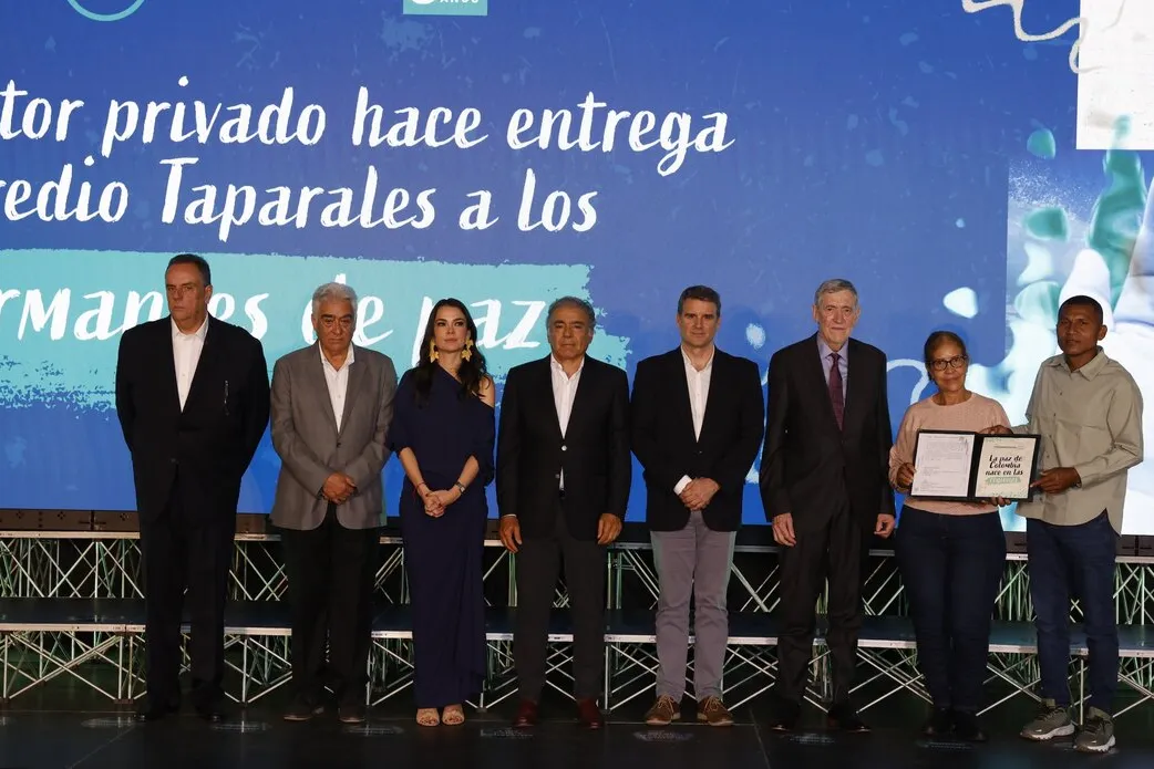 Taparales: apuesta del sector privado para la paz