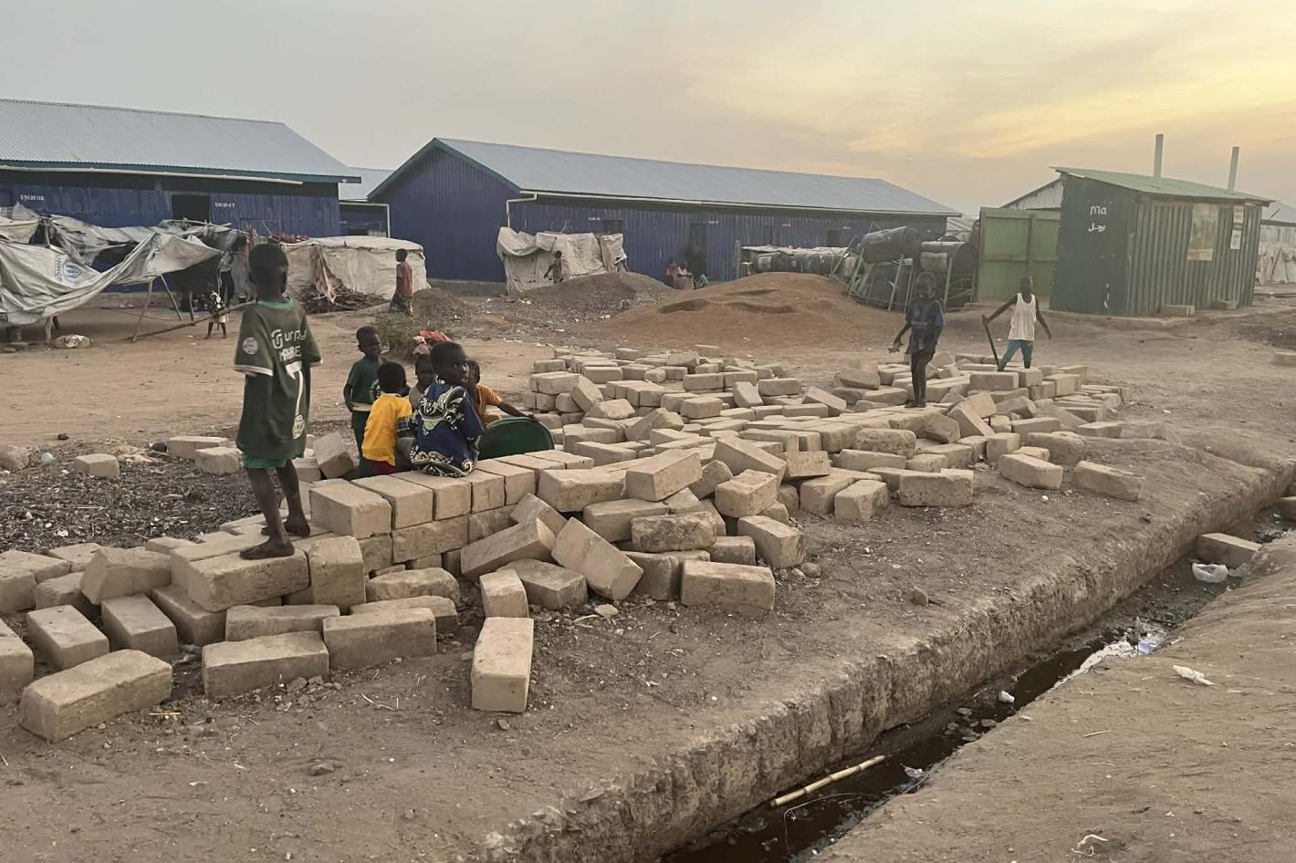 Transit Center in Renk