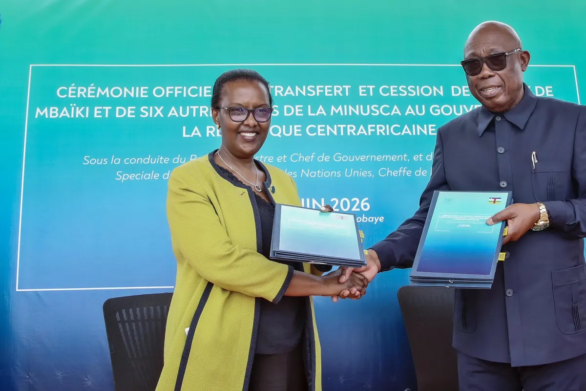 MINUSCA handed over the Mbaïki operating base and six other bases to the Government of CAR