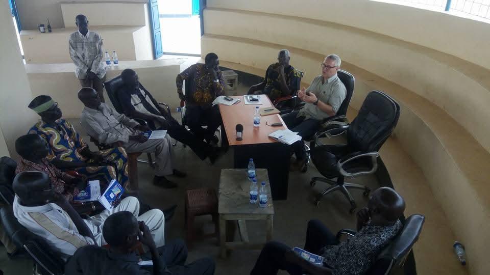 Charles Haskins, Internews Chief of Party, meets with Ngok Dinka paramount chief Bulabek Deng Kuol and other traditional chiefs at the traditional court in Abyei town, February 2018